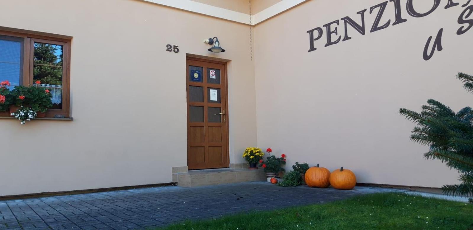 Penzion U Stoly Usilne ภายนอก รูปภาพ